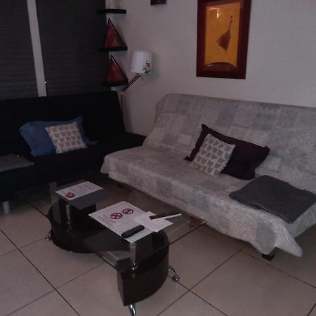 Grand Appartement Fonctionnel Et Calme Sur Lyon8 A 2 Pas Du Metro Kültér fotó
